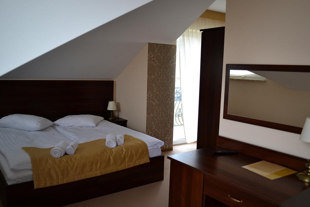 Hotel - Restauracja Koral Величка Екстер'єр фото