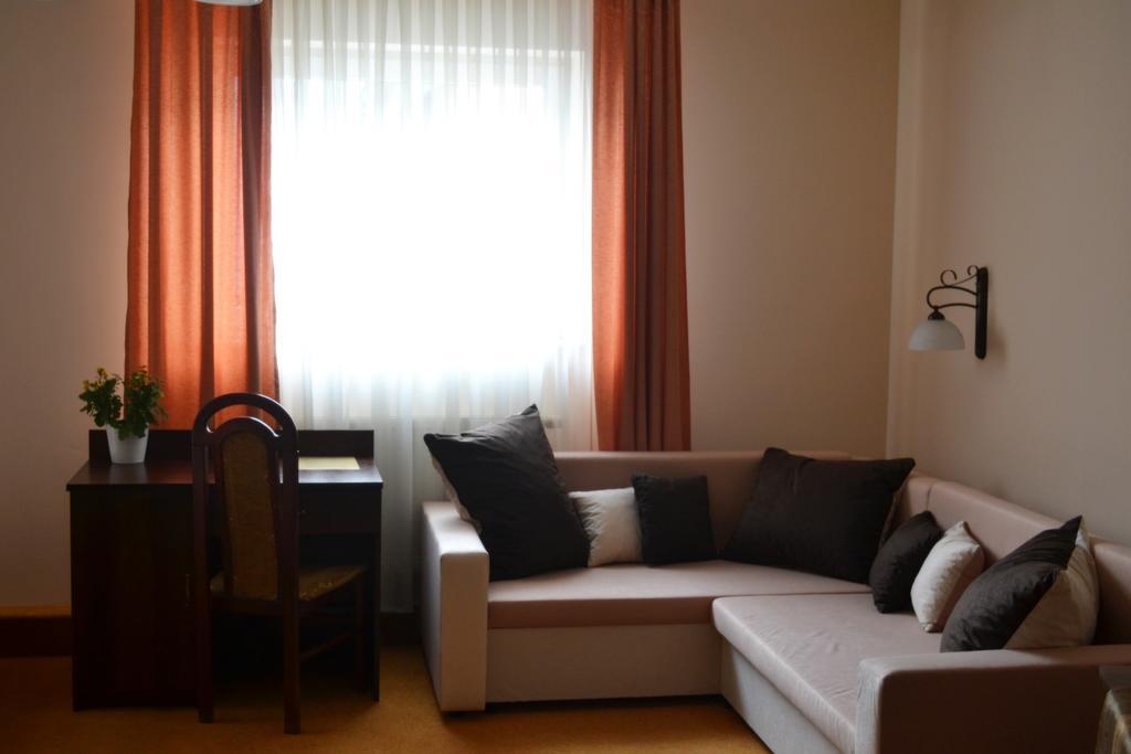Hotel - Restauracja Koral Величка Екстер'єр фото
