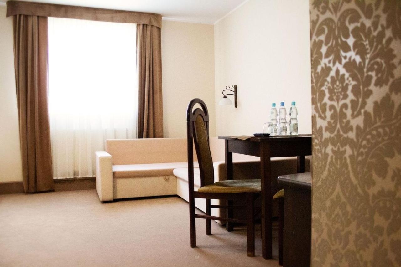 Hotel - Restauracja Koral Величка Екстер'єр фото